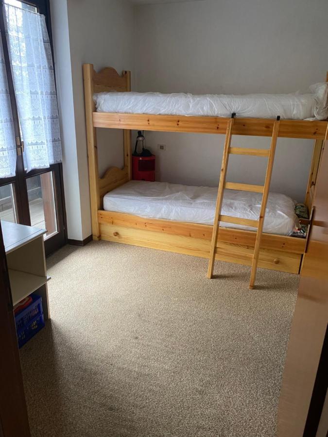 Trilocale Accogliente Con Camino A Pochi Minuti Da Madonna Di Campiglio Apartment สปิอาซโซ ภายนอก รูปภาพ